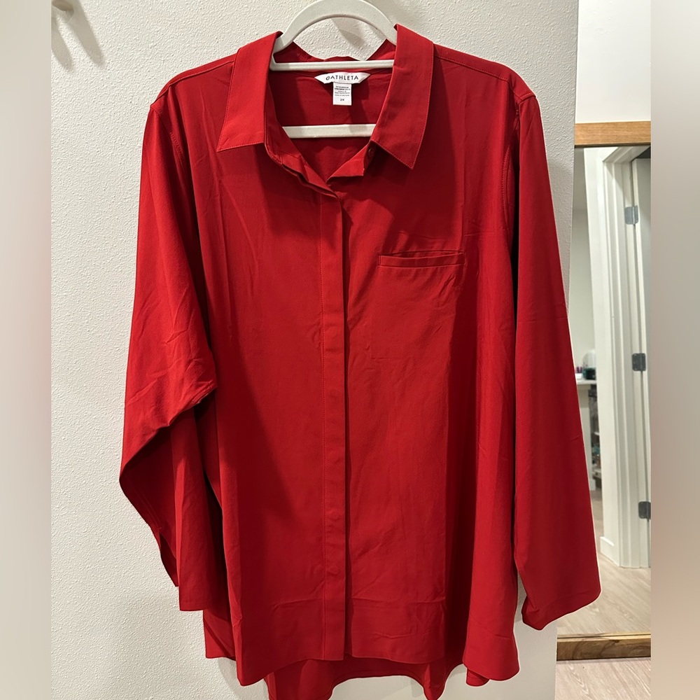 Athleta red 2x button down